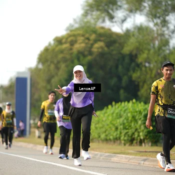 Runner Photo 6274168