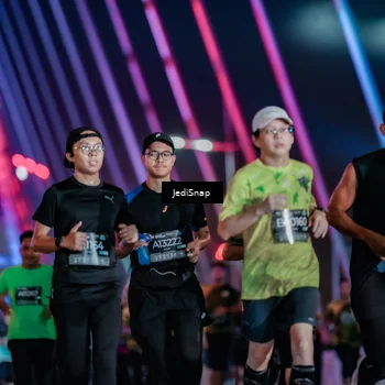 Runner Photo 6274174