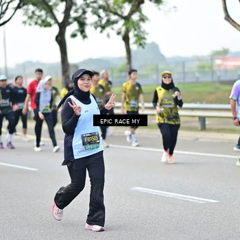Runner Photo 6274178