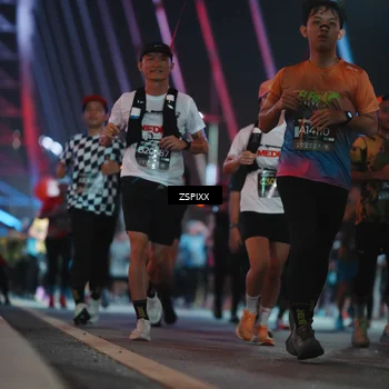 Runner Photo 6274183