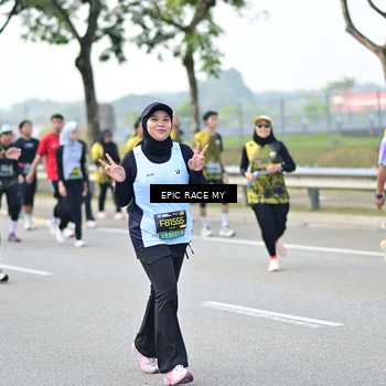 Runner Photo 6274189