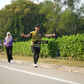 Runner Photo 6274193