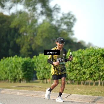 Runner Photo 6274331