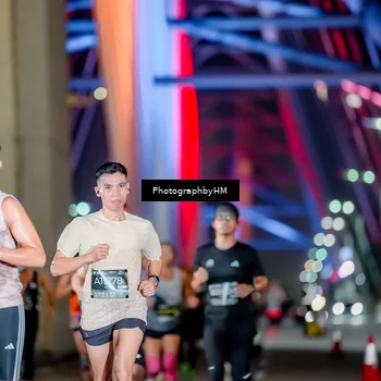 Runner Photo 6274374