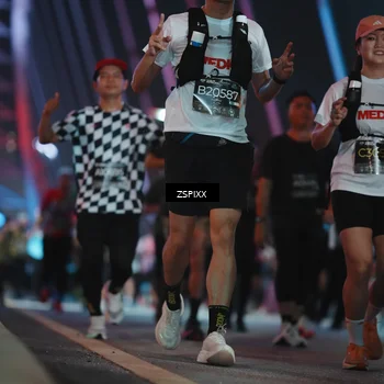 Runner Photo 6274398