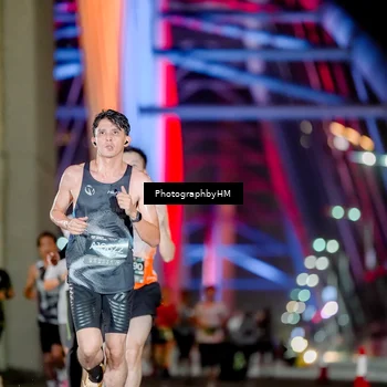 Runner Photo 6274411