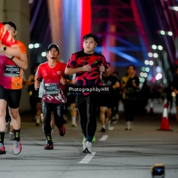 Runner Photo 6274438