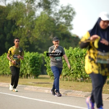 Runner Photo 6274462