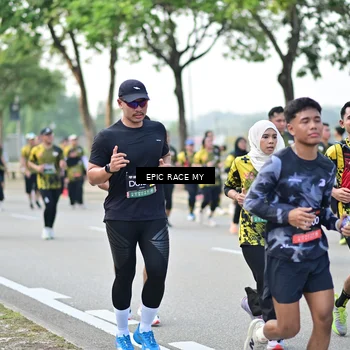 Runner Photo 6274491