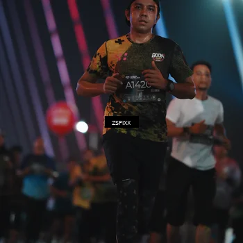 Runner Photo 6274495