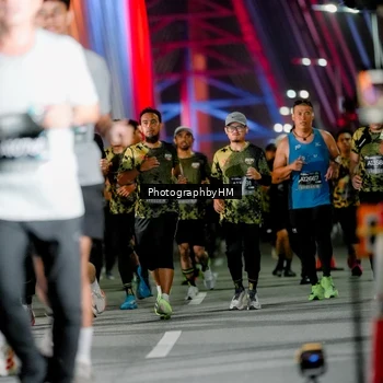 Runner Photo 6274671