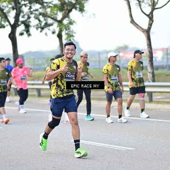 Runner Photo 6274741