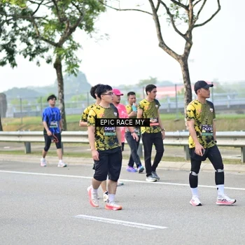 Runner Photo 6274805