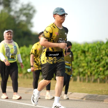 Runner Photo 6274857