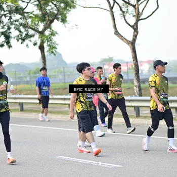 Runner Photo 6274865