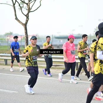 Runner Photo 6274913