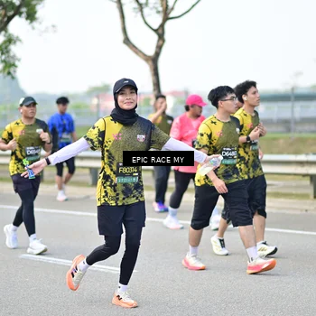 Runner Photo 6274917