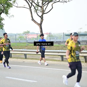 Runner Photo 6274952