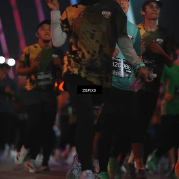 Runner Photo 6275004