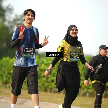 Runner Photo 6275044