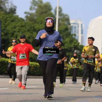 Runner Photo 6275047