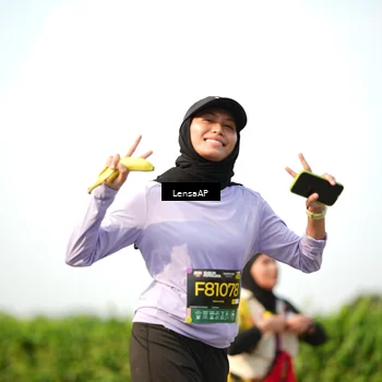 Runner Photo 6275100