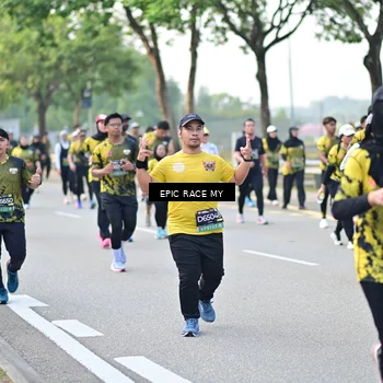 Runner Photo 6275109
