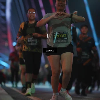 Runner Photo 6275140