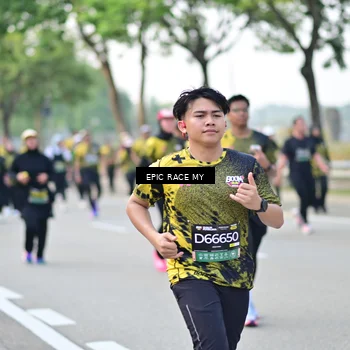Runner Photo 6275145
