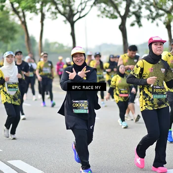 Runner Photo 6275166