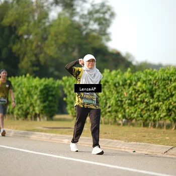 Runner Photo 6275413