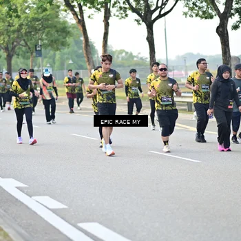 Runner Photo 6275545