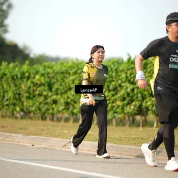 Runner Photo 6275567