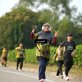 Runner Photo 6275641