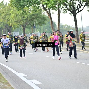 Runner Photo 6275645