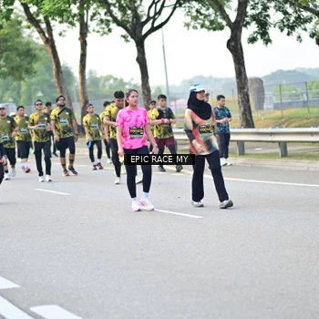 Runner Photo 6275672