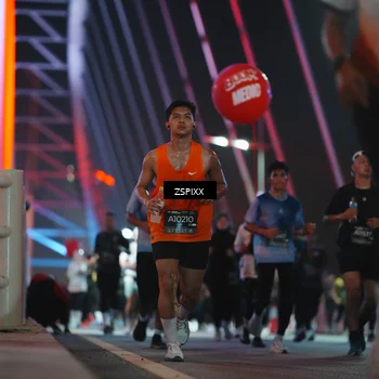 Runner Photo 6275714