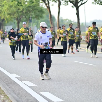 Runner Photo 6275717