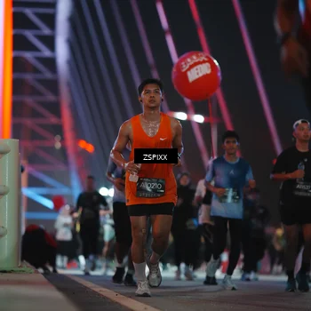 Runner Photo 6275735