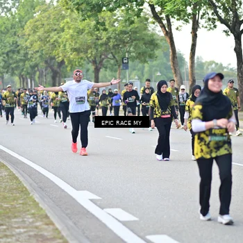 Runner Photo 6275745