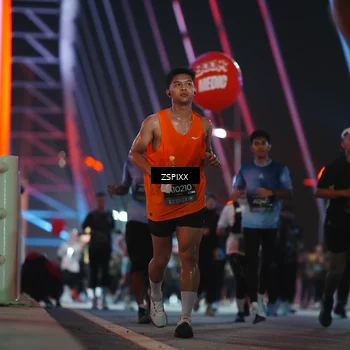Runner Photo 6275753