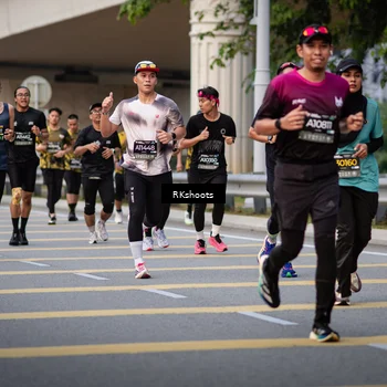 Runner Photo 6275759