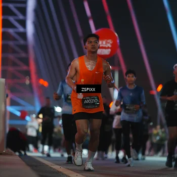 Runner Photo 6275785