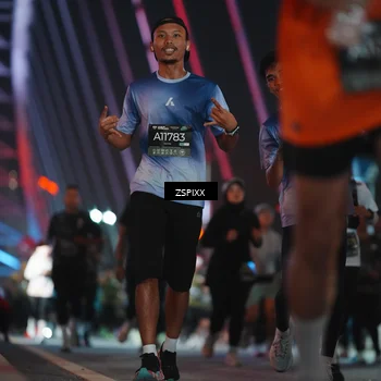 Runner Photo 6275841