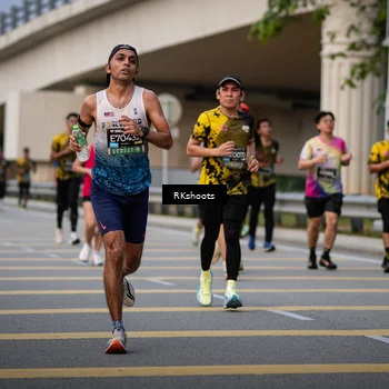 Runner Photo 6275848