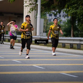 Runner Photo 6275851