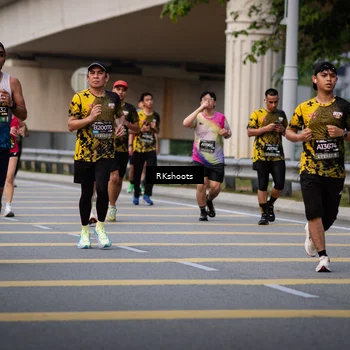 Runner Photo 6275858