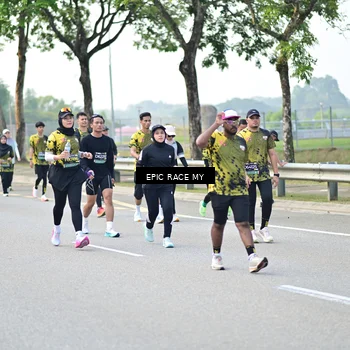 Runner Photo 6275867