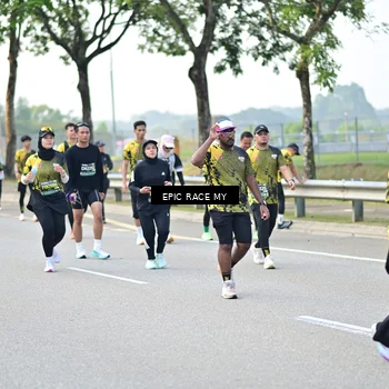 Runner Photo 6275868