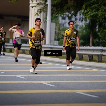 Runner Photo 6275872